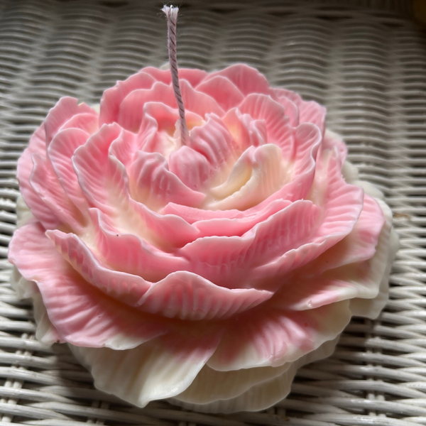 Large Peony 15cm Scented Soy Candle